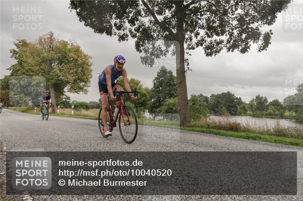 30.08.2026 - Elbe Triathlon Hamburg Michael Burmester http://msf.ph/oto/10040520 30.08.2026 08:58:58 Radfahren 260, 287, 380 meine-sportfotos.de