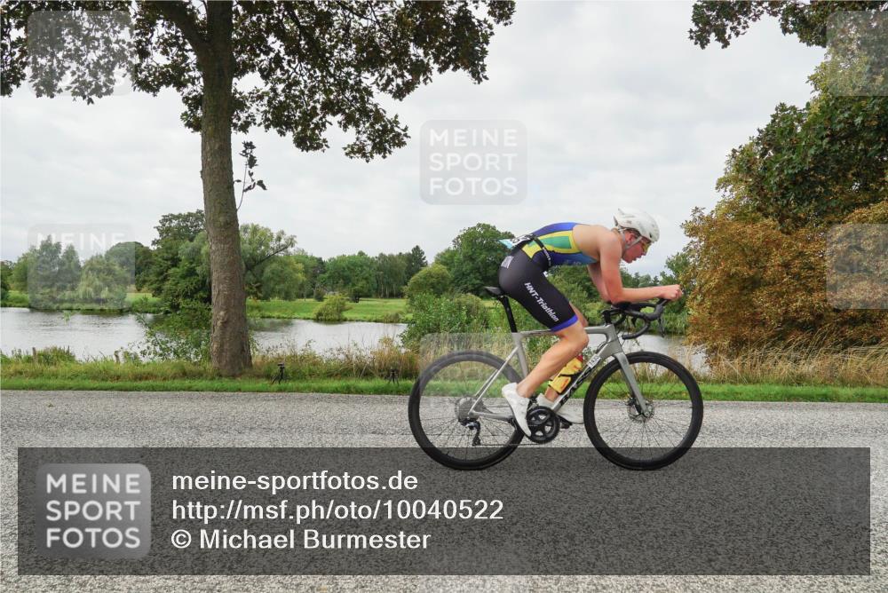 30.08.2026 - Elbe Triathlon Hamburg Michael Burmester http://msf.ph/oto/10040522 30.08.2026 10:53:40 Radfahren 1435, 1438 meine-sportfotos.de