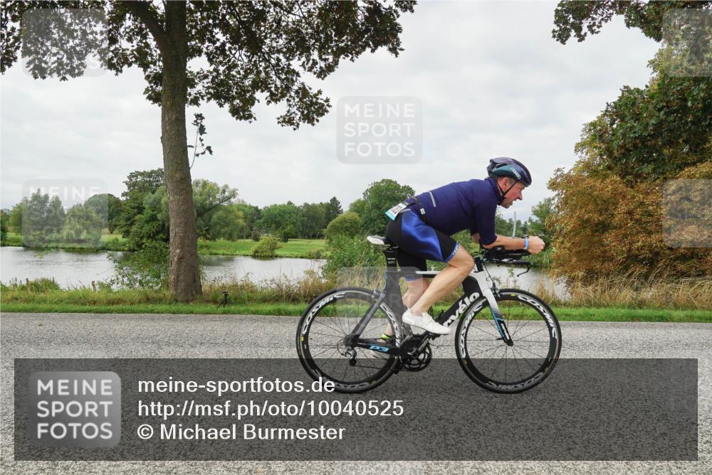 30.08.2026 - Elbe Triathlon Hamburg Michael Burmester http://msf.ph/oto/10040525 30.08.2026 10:53:50 Radfahren 1175, 1326, 1353 meine-sportfotos.de