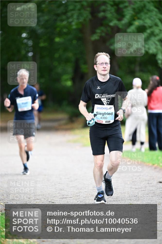 30.08.2026 - Blankeneser Heldenlauf Dr. Thomas Lammeyer http://msf.ph/oto/10040536 30.08.2026 11:15:26 Laufen 93, 4380 meine-sportfotos.de