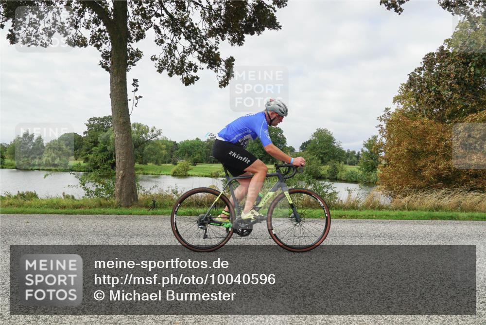 30.08.2026 - Elbe Triathlon Hamburg Michael Burmester http://msf.ph/oto/10040596 30.08.2026 10:55:00 Radfahren 1336, 1350 meine-sportfotos.de