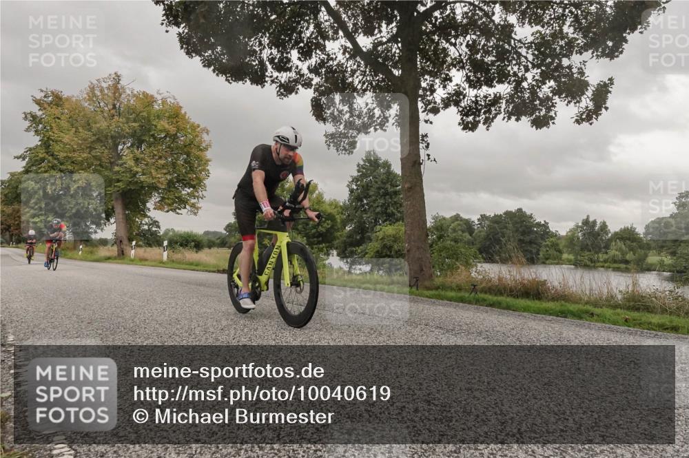 30.08.2026 - Elbe Triathlon Hamburg Michael Burmester http://msf.ph/oto/10040619 30.08.2026 08:59:41 Radfahren 229, 238, 274, 325, 340 meine-sportfotos.de