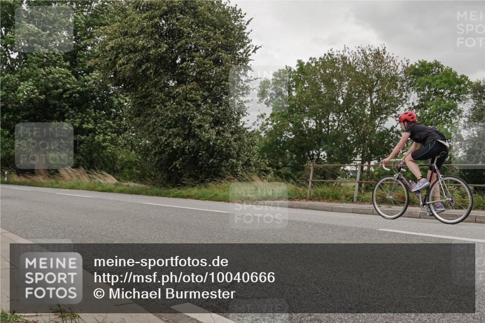 30.08.2026 - Elbe Triathlon Hamburg Michael Burmester http://msf.ph/oto/10040666 30.08.2026 14:15:54 Radfahren 133, 149 meine-sportfotos.de