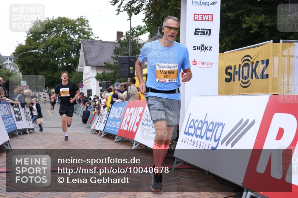 30.08.2026 - Blankeneser Heldenlauf Lena Gebhardt http://msf.ph/oto/10040678 30.08.2026 11:45:45 Ziel 2319, 2583, 2648, 2875, 2949 meine-sportfotos.de