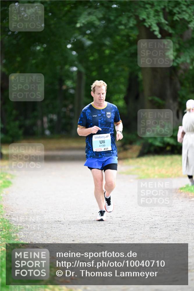 30.08.2026 - Blankeneser Heldenlauf Dr. Thomas Lammeyer http://msf.ph/oto/10040710 30.08.2026 11:15:35 Laufen 4199, 571 meine-sportfotos.de