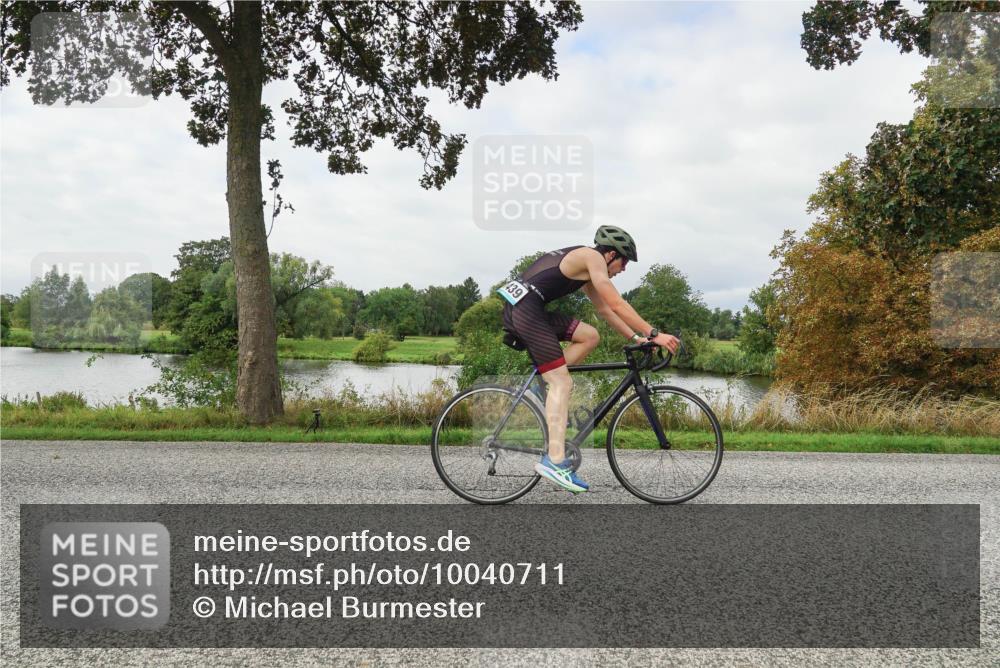 30.08.2026 - Elbe Triathlon Hamburg Michael Burmester http://msf.ph/oto/10040711 30.08.2026 10:56:27 Radfahren 1294, 1439, 1447 meine-sportfotos.de
