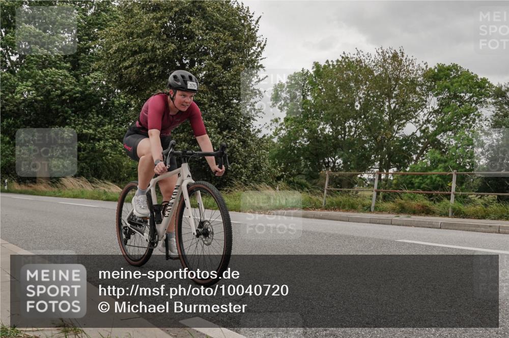 30.08.2026 - Elbe Triathlon Hamburg Michael Burmester http://msf.ph/oto/10040720 30.08.2026 14:16:05 Radfahren 132, 165, 172, 176, 179 meine-sportfotos.de