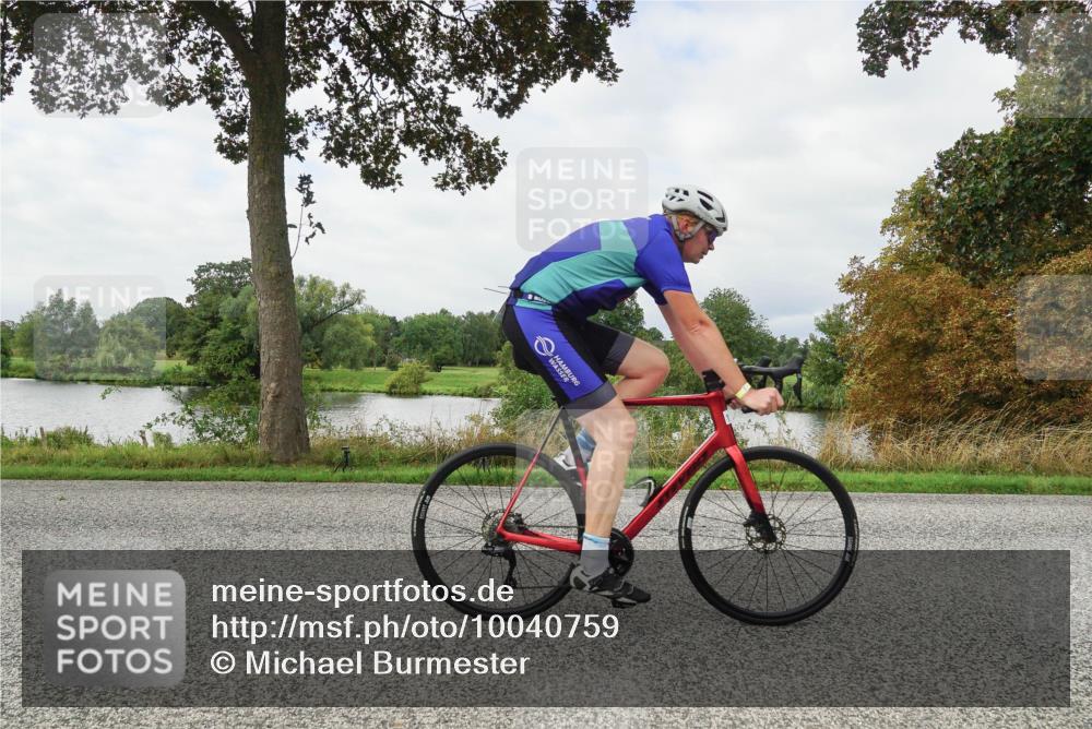 30.08.2026 - Elbe Triathlon Hamburg Michael Burmester http://msf.ph/oto/10040759 30.08.2026 10:56:50 Radfahren 974, 1026, 1126, 1191, 1193, 1276 meine-sportfotos.de