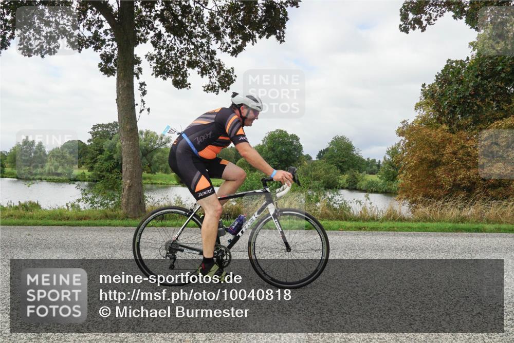 30.08.2026 - Elbe Triathlon Hamburg Michael Burmester http://msf.ph/oto/10040818 30.08.2026 10:57:31 Radfahren 1081, 1250, 1262, 1343, 1375 meine-sportfotos.de