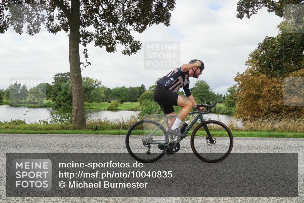 30.08.2026 - Elbe Triathlon Hamburg Michael Burmester http://msf.ph/oto/10040835 30.08.2026 10:57:46 Radfahren 1170, 1183 meine-sportfotos.de
