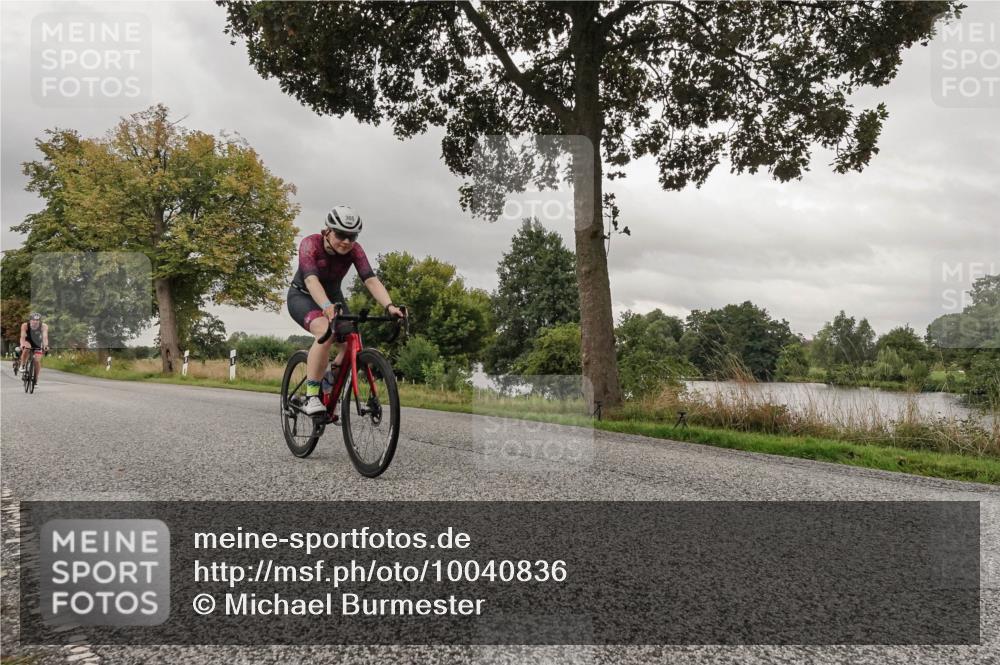 30.08.2026 - Elbe Triathlon Hamburg Michael Burmester http://msf.ph/oto/10040836 30.08.2026 09:01:25 Radfahren 285, 305, 327, 353, 354 meine-sportfotos.de