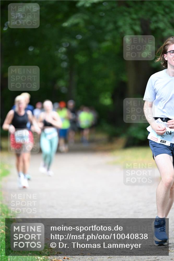 30.08.2026 - Blankeneser Heldenlauf Dr. Thomas Lammeyer http://msf.ph/oto/10040838 30.08.2026 11:15:57 Laufen 4440 meine-sportfotos.de