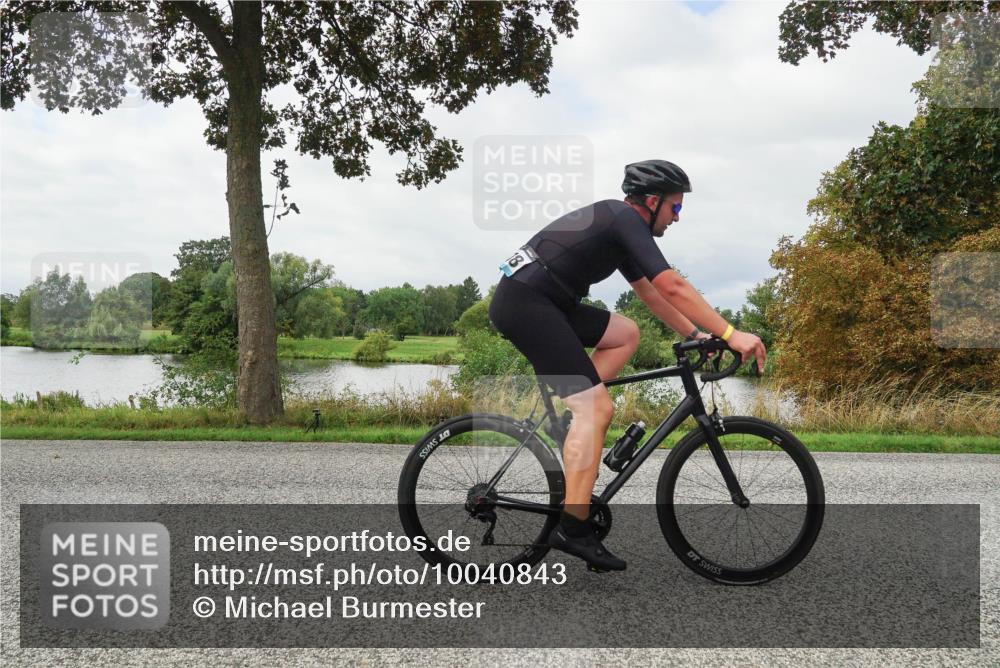 30.08.2026 - Elbe Triathlon Hamburg Michael Burmester http://msf.ph/oto/10040843 30.08.2026 10:57:57 Radfahren 1078, 1385 meine-sportfotos.de