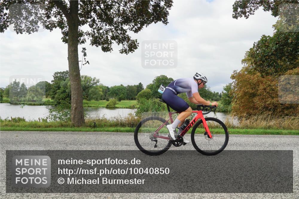 30.08.2026 - Elbe Triathlon Hamburg Michael Burmester http://msf.ph/oto/10040850 30.08.2026 10:58:00 Radfahren 1078, 1371, 1385, 1456 meine-sportfotos.de