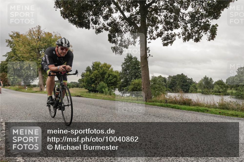 30.08.2026 - Elbe Triathlon Hamburg Michael Burmester http://msf.ph/oto/10040862 30.08.2026 09:01:29 Radfahren 285, 353, 354 meine-sportfotos.de