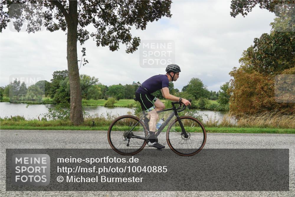 30.08.2026 - Elbe Triathlon Hamburg Michael Burmester http://msf.ph/oto/10040885 30.08.2026 10:58:26 Radfahren 1134, 1136, 1229 meine-sportfotos.de