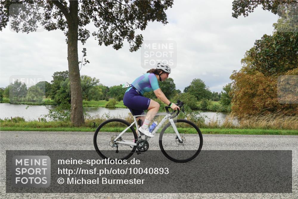 30.08.2026 - Elbe Triathlon Hamburg Michael Burmester http://msf.ph/oto/10040893 30.08.2026 10:58:41 Radfahren 915, 1051, 1434 meine-sportfotos.de