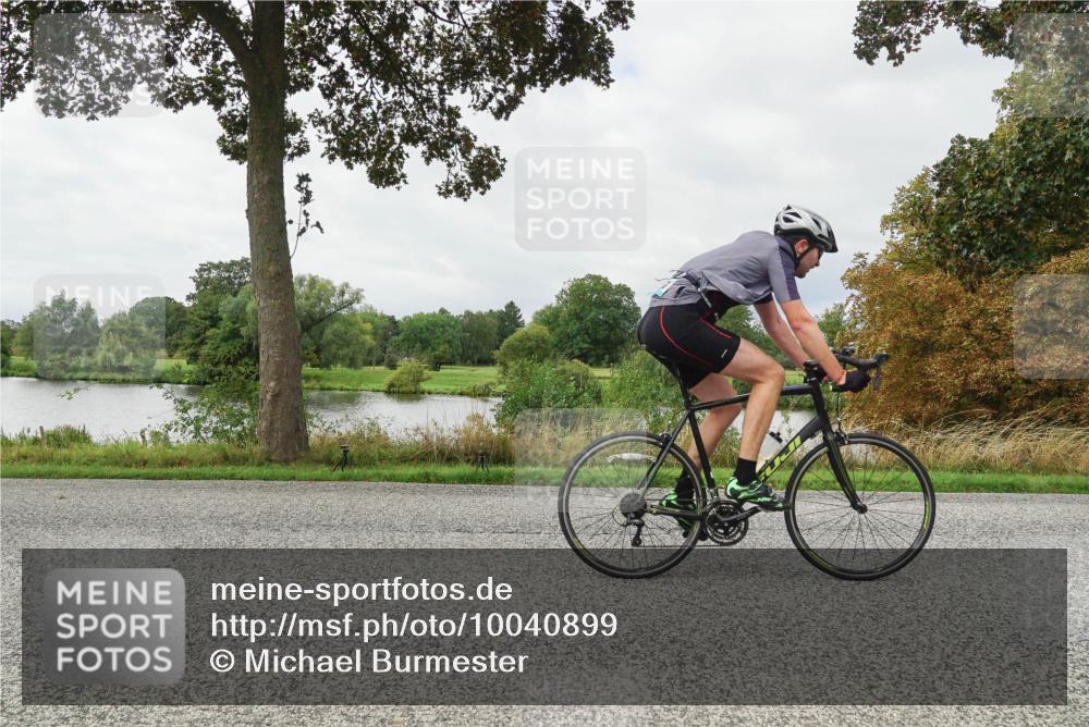30.08.2026 - Elbe Triathlon Hamburg Michael Burmester http://msf.ph/oto/10040899 30.08.2026 10:58:48 Radfahren 1051, 1434 meine-sportfotos.de