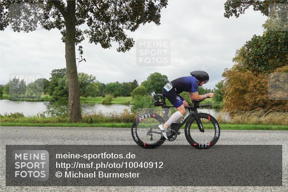 30.08.2026 - Elbe Triathlon Hamburg Michael Burmester http://msf.ph/oto/10040912 30.08.2026 10:59:13 Radfahren 1137, 1217, 1290, 1384 meine-sportfotos.de