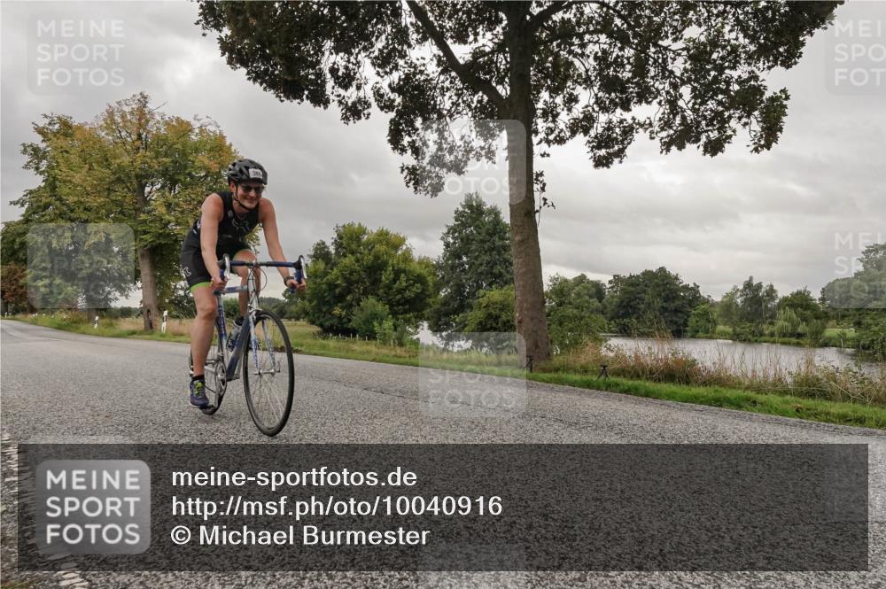 30.08.2026 - Elbe Triathlon Hamburg Michael Burmester http://msf.ph/oto/10040916 30.08.2026 09:01:47 Radfahren 329, 376, 386 meine-sportfotos.de