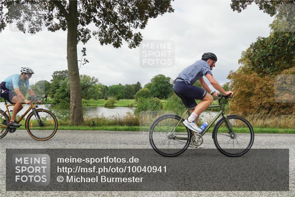 30.08.2026 - Elbe Triathlon Hamburg Michael Burmester http://msf.ph/oto/10040941 30.08.2026 10:59:35 Radfahren 1050, 1172, 1189, 1234, 1332 meine-sportfotos.de