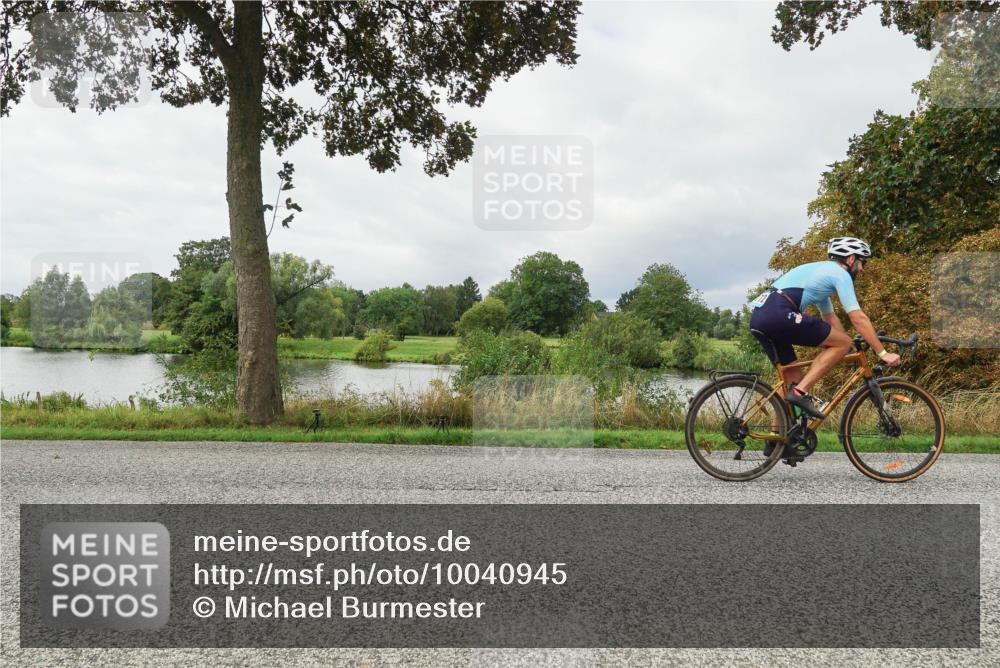 30.08.2026 - Elbe Triathlon Hamburg Michael Burmester http://msf.ph/oto/10040945 30.08.2026 10:59:35 Radfahren 1050, 1172, 1189, 1234, 1332 meine-sportfotos.de