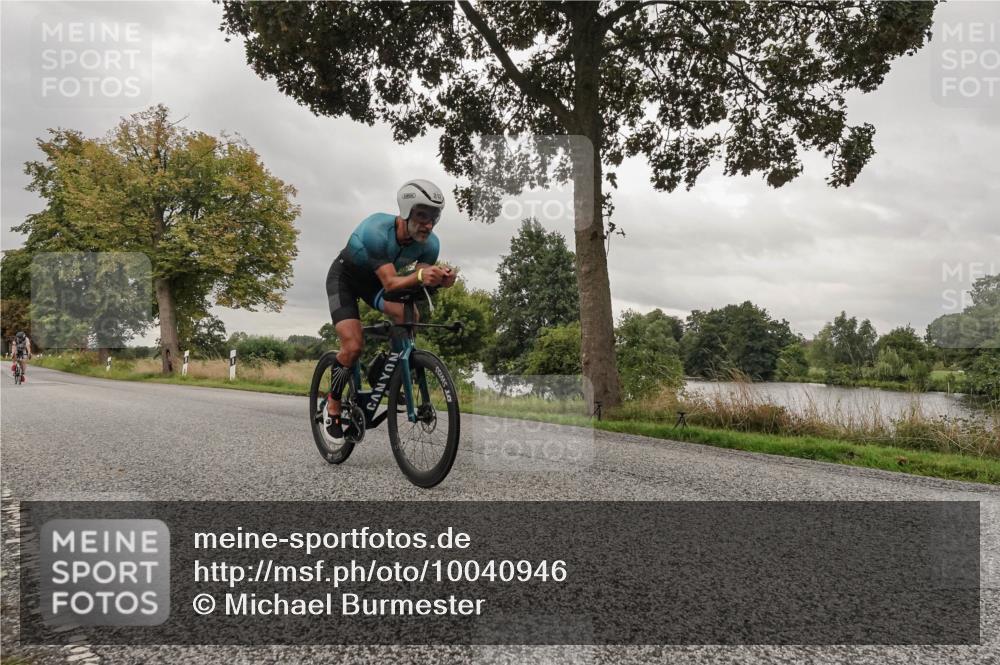 30.08.2026 - Elbe Triathlon Hamburg Michael Burmester http://msf.ph/oto/10040946 30.08.2026 09:01:58 Radfahren 212, 281, 319, 358 meine-sportfotos.de