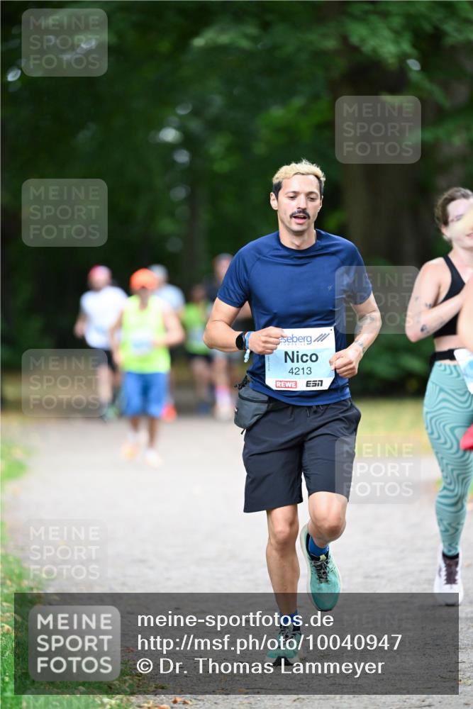 30.08.2026 - Blankeneser Heldenlauf Dr. Thomas Lammeyer http://msf.ph/oto/10040947 30.08.2026 11:16:02 Laufen 4213, 7 meine-sportfotos.de