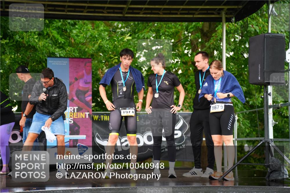 30.08.2026 - Elbe Triathlon Hamburg LAZAROV Photography http://msf.ph/oto/10040948 30.08.2026 16:15:22 Ziel  meine-sportfotos.de