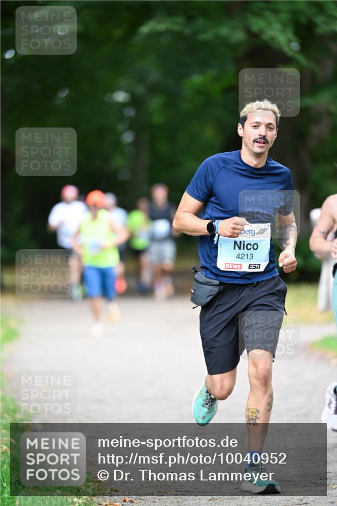 30.08.2026 - Blankeneser Heldenlauf Dr. Thomas Lammeyer http://msf.ph/oto/10040952 30.08.2026 11:16:02 Laufen 4213, 7 meine-sportfotos.de