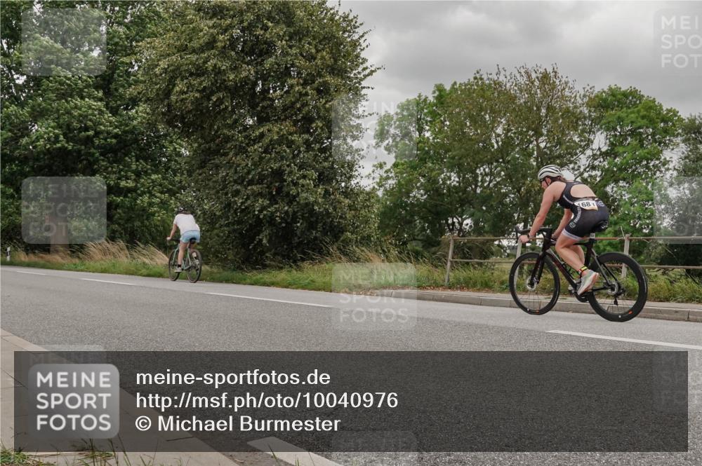 30.08.2026 - Elbe Triathlon Hamburg Michael Burmester http://msf.ph/oto/10040976 30.08.2026 14:17:43 Radfahren 177 meine-sportfotos.de