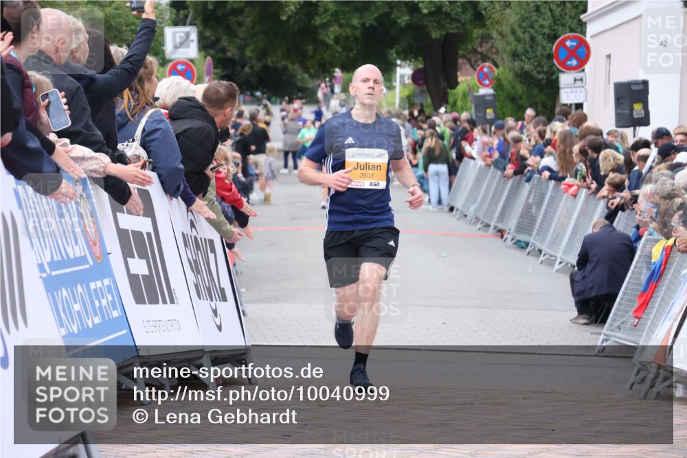 30.08.2026 - Blankeneser Heldenlauf Lena Gebhardt http://msf.ph/oto/10040999 30.08.2026 11:46:13 Ziel 2294, 2503 meine-sportfotos.de