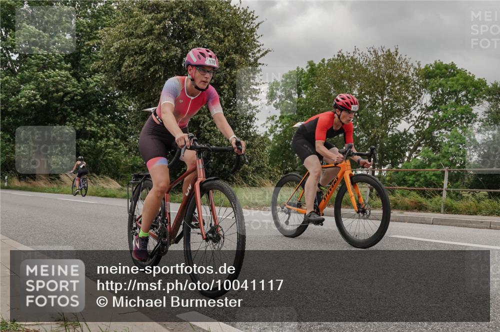 30.08.2026 - Elbe Triathlon Hamburg Michael Burmester http://msf.ph/oto/10041117 30.08.2026 14:18:26 Radfahren 137, 145, 150, 152, 178 meine-sportfotos.de