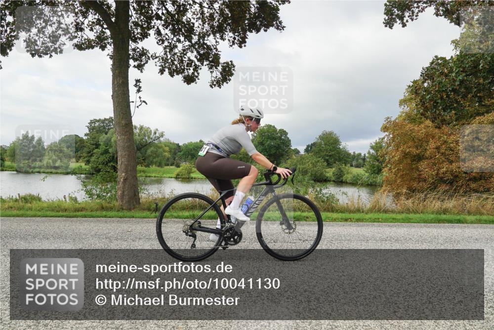 30.08.2026 - Elbe Triathlon Hamburg Michael Burmester http://msf.ph/oto/10041130 30.08.2026 11:01:34 Radfahren 941, 1367 meine-sportfotos.de