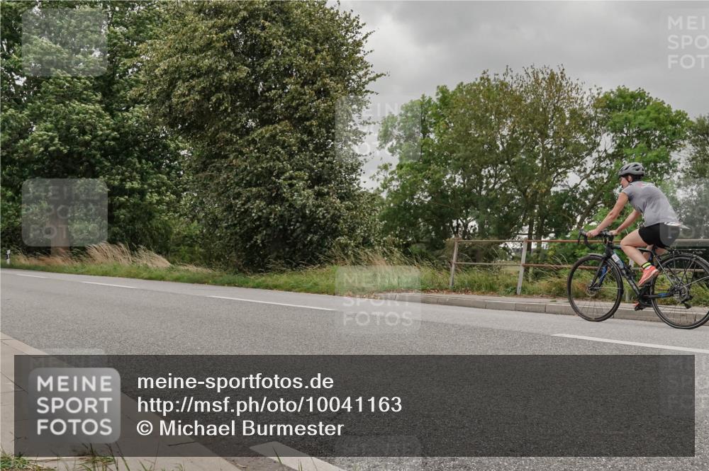 30.08.2026 - Elbe Triathlon Hamburg Michael Burmester http://msf.ph/oto/10041163 30.08.2026 14:18:47 Radfahren 130, 164 meine-sportfotos.de