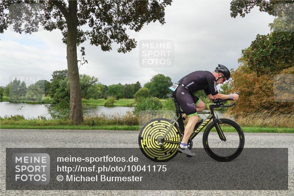 30.08.2026 - Elbe Triathlon Hamburg Michael Burmester http://msf.ph/oto/10041175 30.08.2026 11:02:31 Radfahren 1213, 1289, 1308, 1376 meine-sportfotos.de
