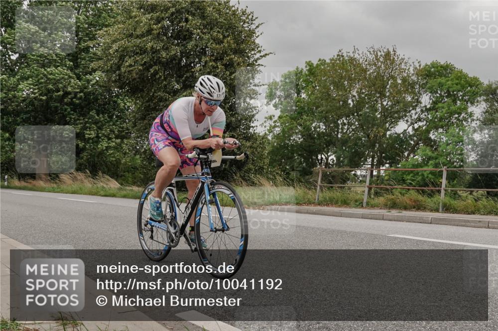 30.08.2026 - Elbe Triathlon Hamburg Michael Burmester http://msf.ph/oto/10041192 30.08.2026 14:19:08 Radfahren 148, 171 meine-sportfotos.de