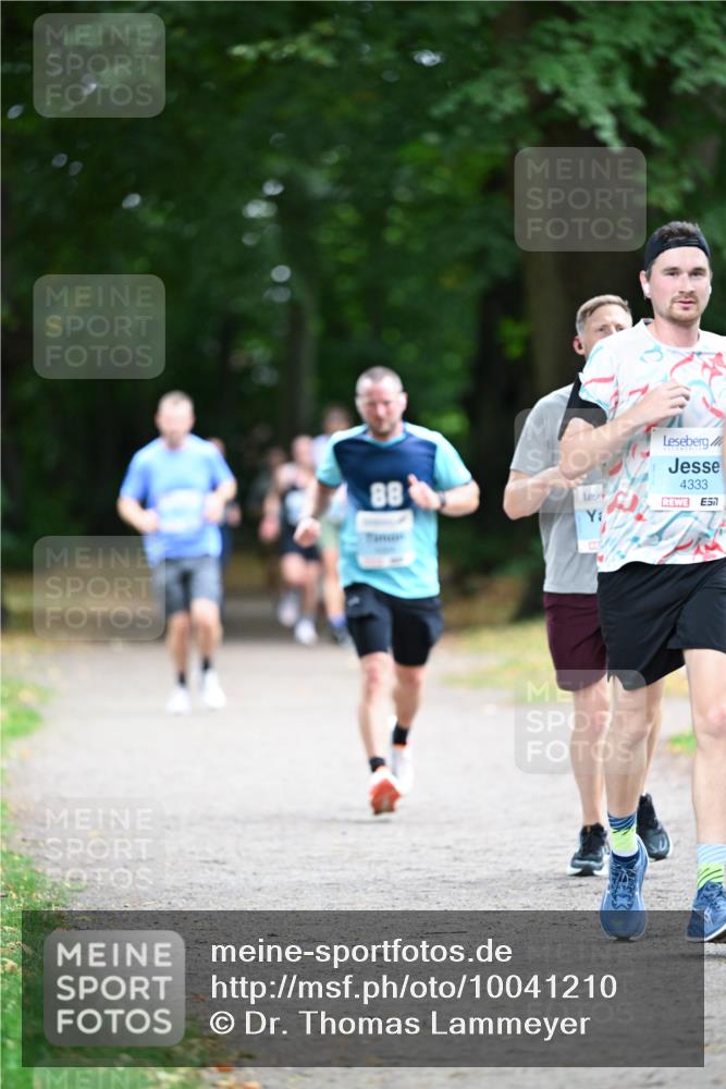 30.08.2026 - Blankeneser Heldenlauf Dr. Thomas Lammeyer http://msf.ph/oto/10041210 30.08.2026 11:16:15 Laufen 88, 4333, 7 meine-sportfotos.de