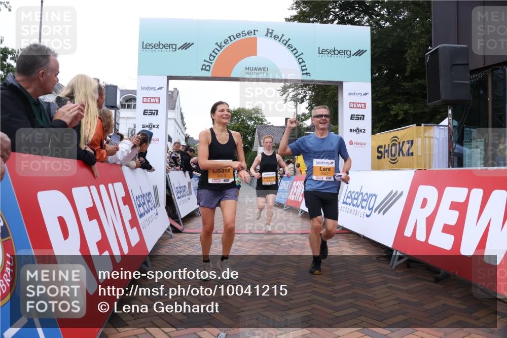 30.08.2026 - Blankeneser Heldenlauf Lena Gebhardt http://msf.ph/oto/10041215 30.08.2026 11:46:29 Ziel 2097, 2321, 2413, 2420, 2532 meine-sportfotos.de