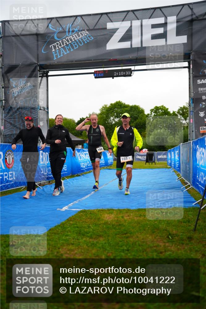 30.08.2026 - Elbe Triathlon Hamburg LAZAROV Photography http://msf.ph/oto/10041222 30.08.2026 16:18:32 Ziel  meine-sportfotos.de