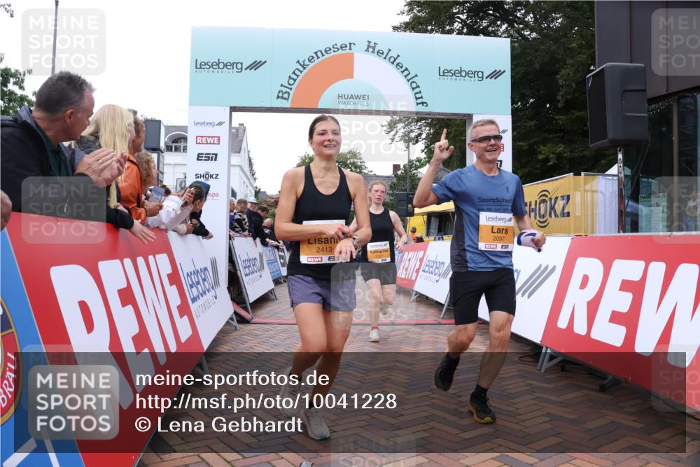 30.08.2026 - Blankeneser Heldenlauf Lena Gebhardt http://msf.ph/oto/10041228 30.08.2026 11:46:29 Ziel 2097, 2321, 2413, 2420, 2532 meine-sportfotos.de
