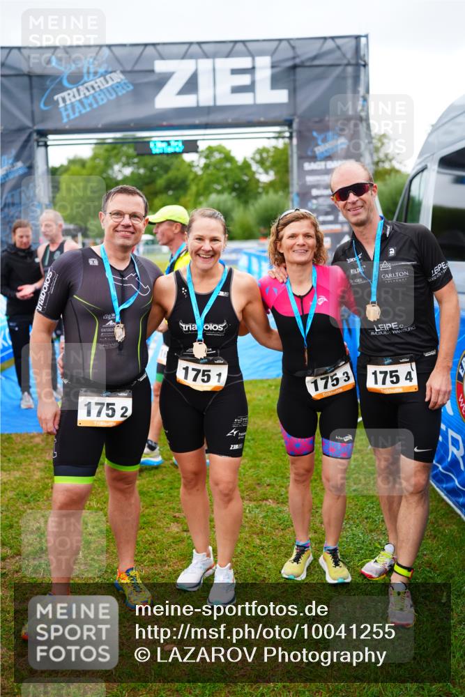 30.08.2026 - Elbe Triathlon Hamburg LAZAROV Photography http://msf.ph/oto/10041255 30.08.2026 16:18:46 Ziel  meine-sportfotos.de