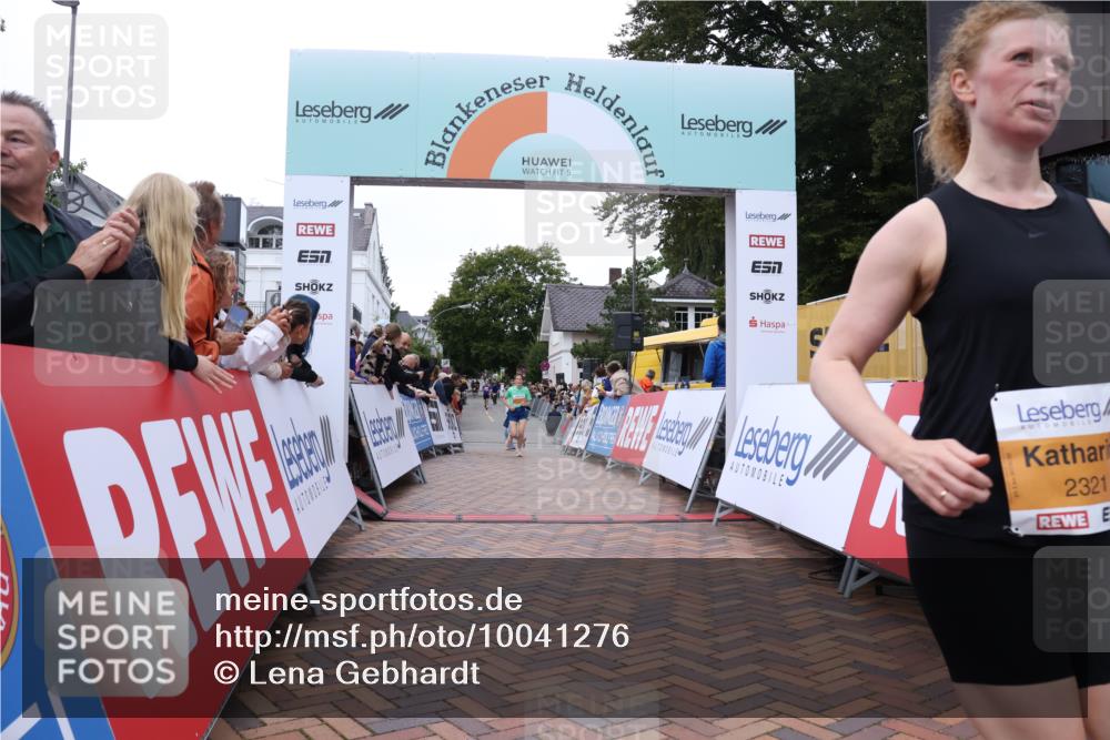 30.08.2026 - Blankeneser Heldenlauf Lena Gebhardt http://msf.ph/oto/10041276 30.08.2026 11:46:31 Ziel 2097, 2321, 2413, 2420, 2532 meine-sportfotos.de