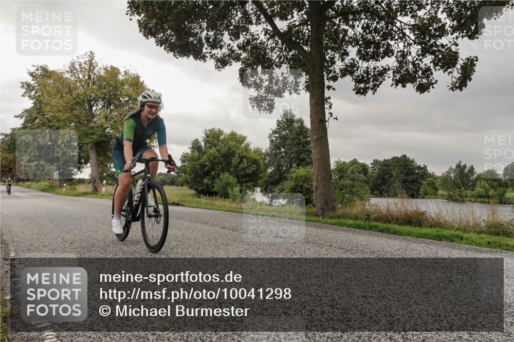 30.08.2026 - Elbe Triathlon Hamburg Michael Burmester http://msf.ph/oto/10041298 30.08.2026 09:05:21 Radfahren 218, 308, 352 meine-sportfotos.de