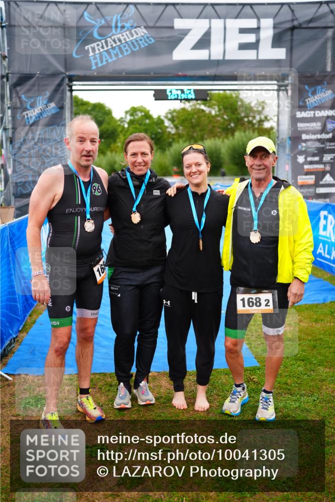 30.08.2026 - Elbe Triathlon Hamburg LAZAROV Photography http://msf.ph/oto/10041305 30.08.2026 16:19:04 Ziel  meine-sportfotos.de