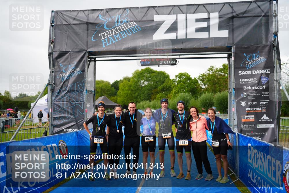 30.08.2026 - Elbe Triathlon Hamburg LAZAROV Photography http://msf.ph/oto/10041343 30.08.2026 16:20:33 Ziel  meine-sportfotos.de