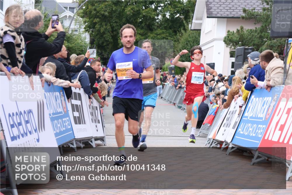 30.08.2026 - Blankeneser Heldenlauf Lena Gebhardt http://msf.ph/oto/10041348 30.08.2026 11:46:44 Ziel 2421, 2929, 4221 meine-sportfotos.de