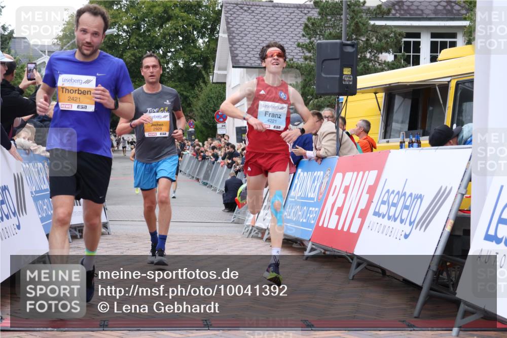 30.08.2026 - Blankeneser Heldenlauf Lena Gebhardt http://msf.ph/oto/10041392 30.08.2026 11:46:45 Ziel 2421, 2929, 4221 meine-sportfotos.de