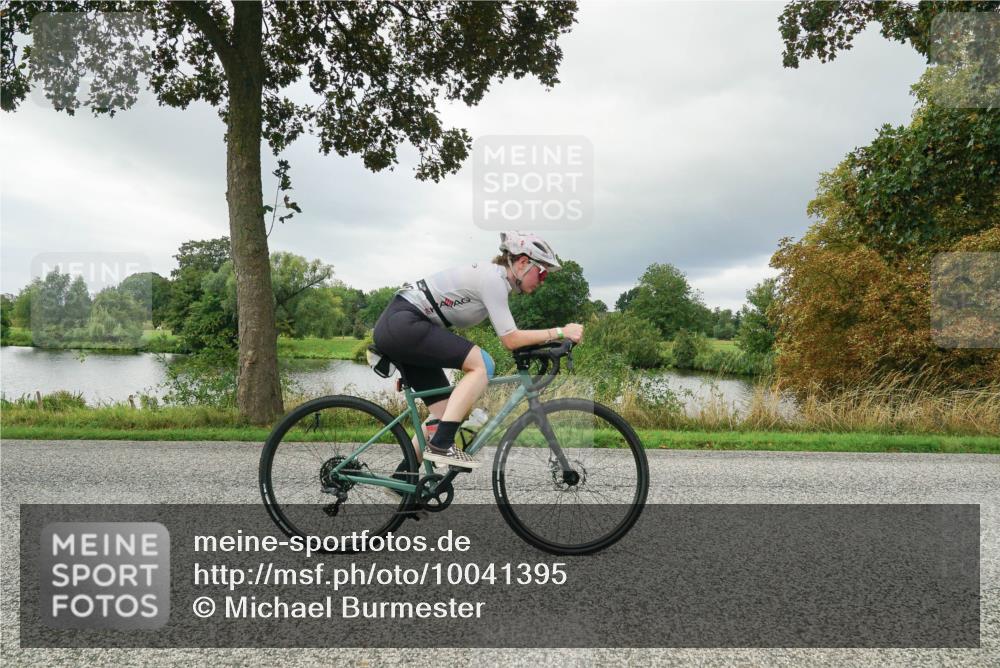 30.08.2026 - Elbe Triathlon Hamburg Michael Burmester http://msf.ph/oto/10041395 30.08.2026 11:05:23 Radfahren 1254, 1266, 1387, 1396 meine-sportfotos.de