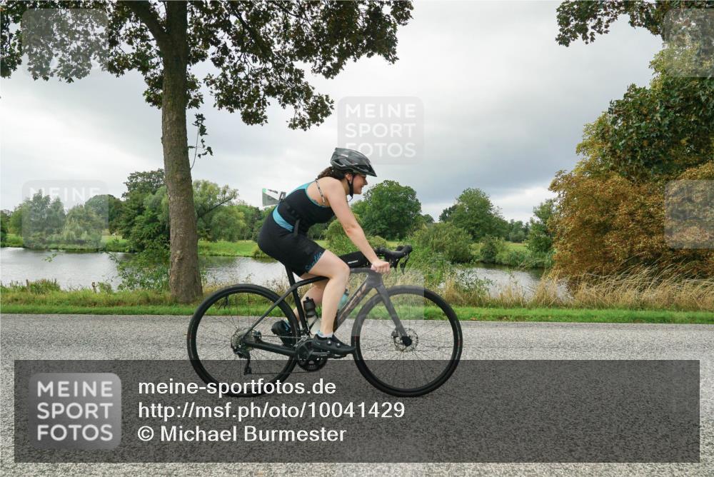 30.08.2026 - Elbe Triathlon Hamburg Michael Burmester http://msf.ph/oto/10041429 30.08.2026 11:05:49 Radfahren 518, 894, 1177, 1307, 1346, 1451 meine-sportfotos.de